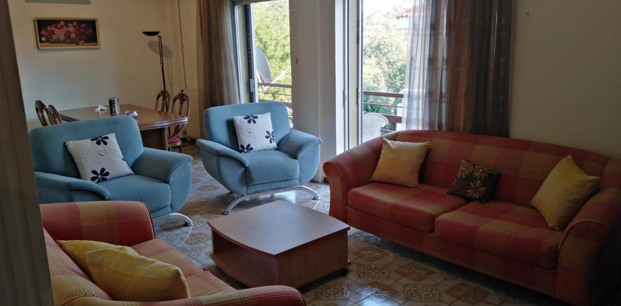 Ομορφο Διαμερισμα Με Μεγαλες Βεραντες Apartamento Atenas Exterior foto